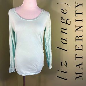 M Liz Lange) maternity tee-shirt